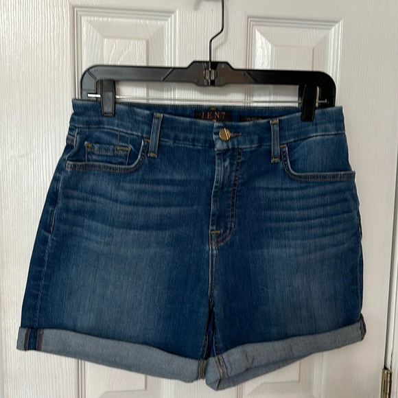 Jen 7 from 7 for All Mankind Mid-Roll - Picture 1 of 10